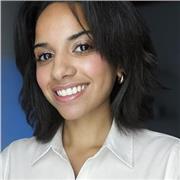 Architecte numérique spécialisée en intelligence artificielle, automatisation, développement web et cybersécurité.